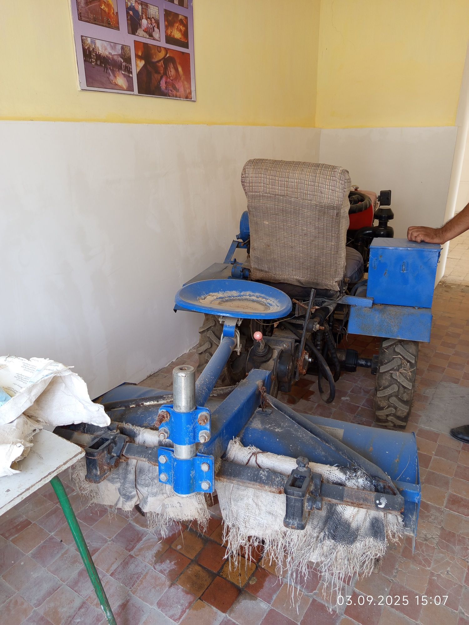 Mini traktor sotiladi!!!