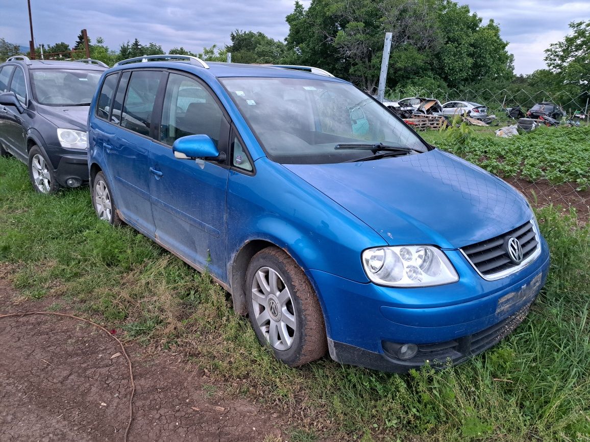 Vw tauran 2.0tdi на части