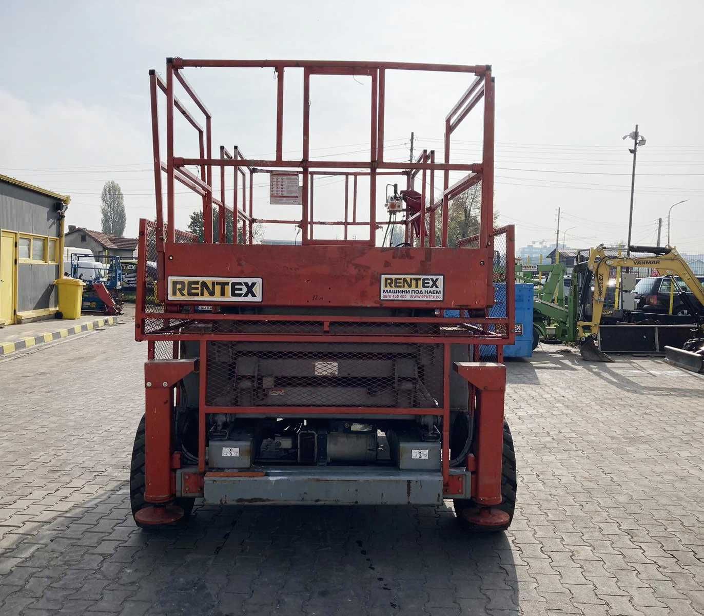 Автовишка Ножична Skyjack SJ8831 12м