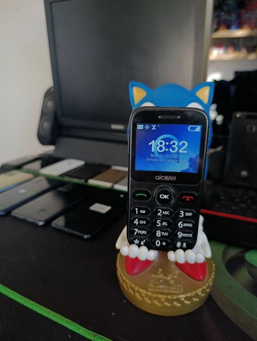Telefon Alcatel ideal pt pers în vârstă
