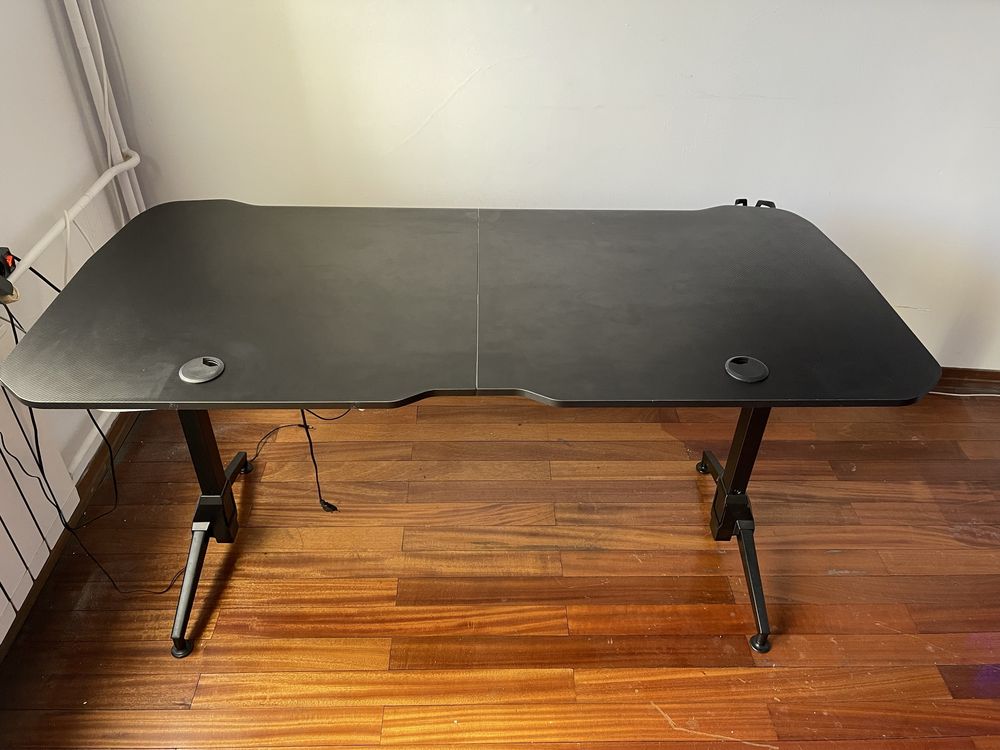 Ultradesk RGB 159х75