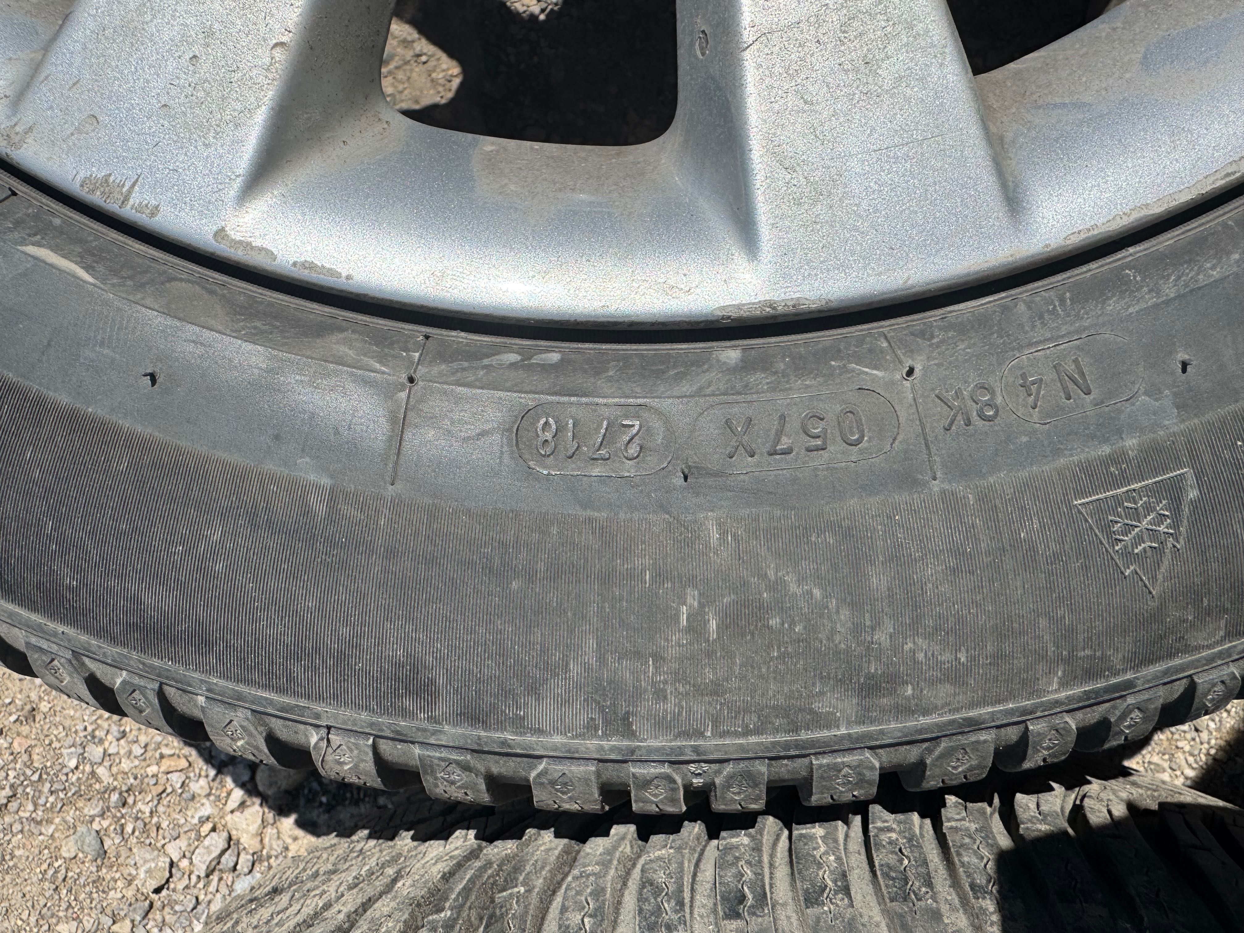 Зимни гуми 225/55 R17 BFGoodrich