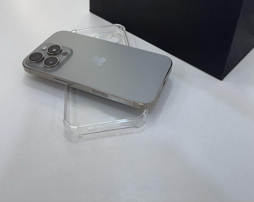 Iphone 16pro  в продаже