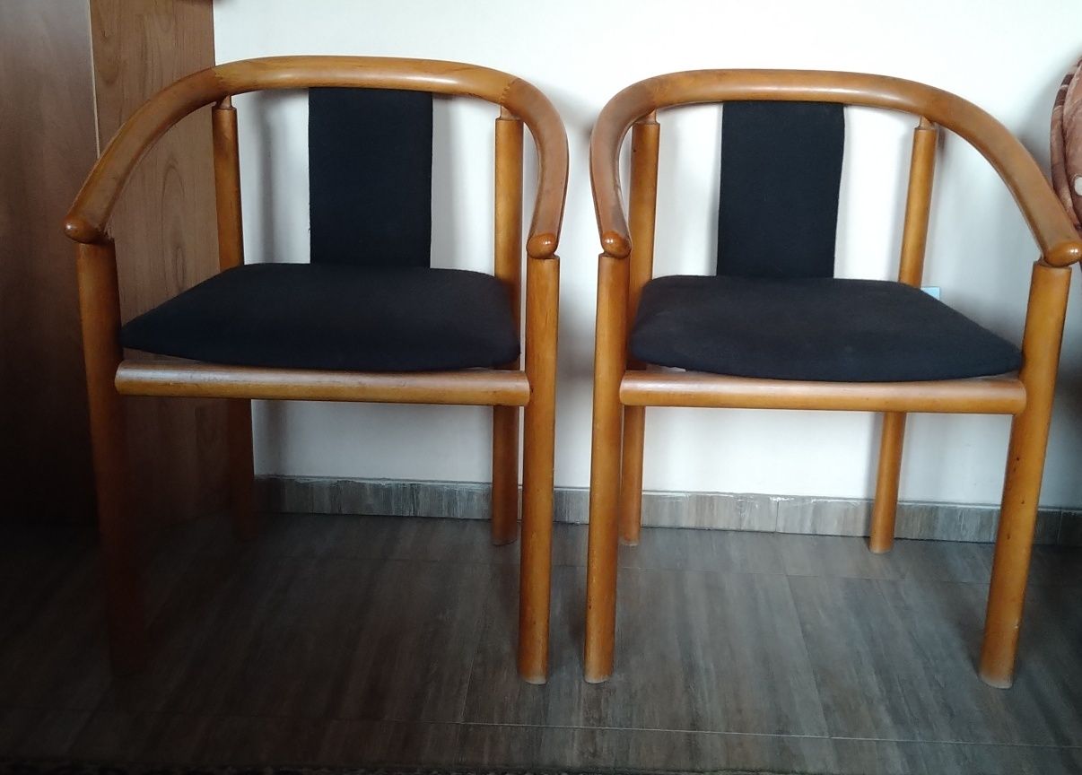 Ретро столове от Дания, комплект от 2 броя с обща цена.