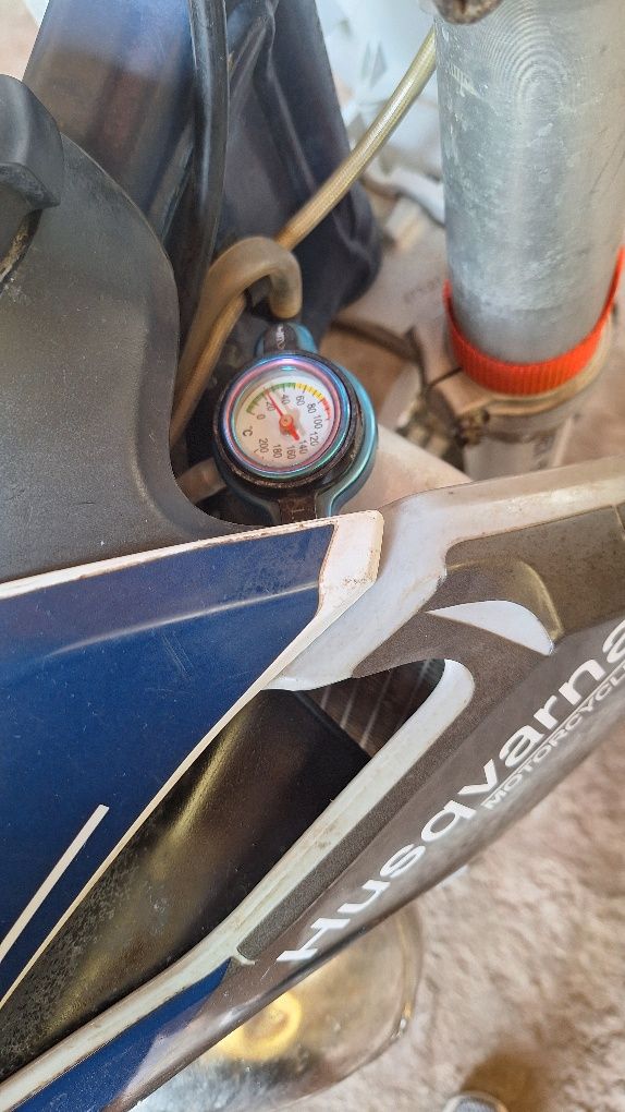 Продавам husqvarna tc85