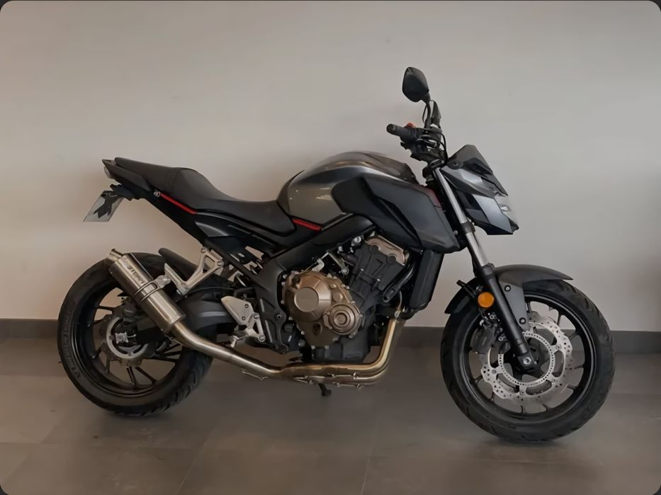 Honda CB650FA cu ABS, an 2017,evacuare STORM. Se poate limita pt A2