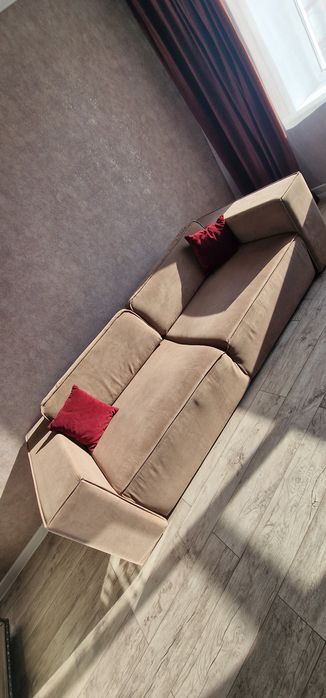 Продаётся Диван для дома