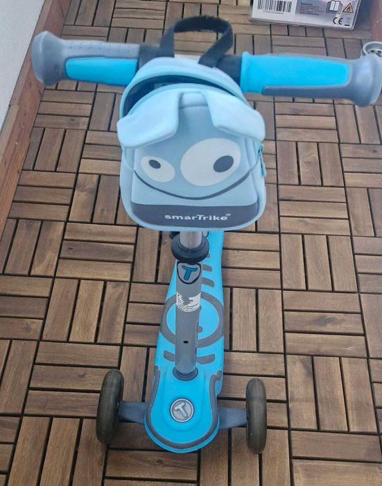 Trotinetă Scooter cu roți care luminează T3 Blue SmarTrike