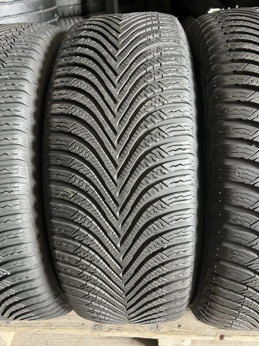 4 anvelope de iarna 215/55/17 Michelin 7.5 mm!