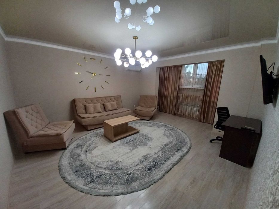 Сдам евро квартиру на Ойбек Шевченко