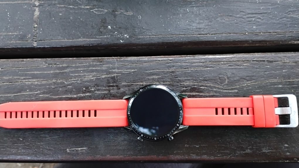 Смарт часовник Huawei GT 2 watch