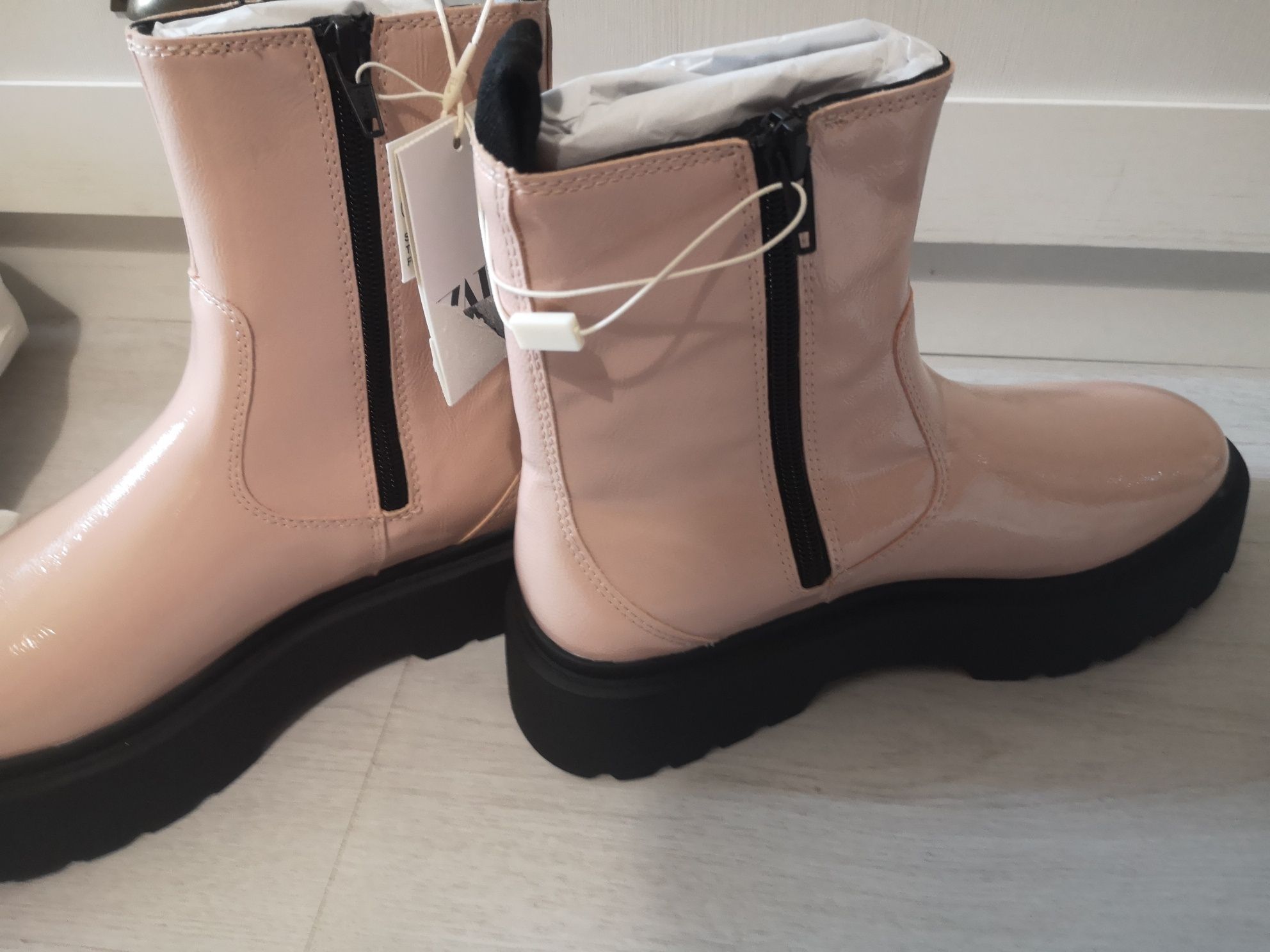 Боти Зара Zara 38 номер