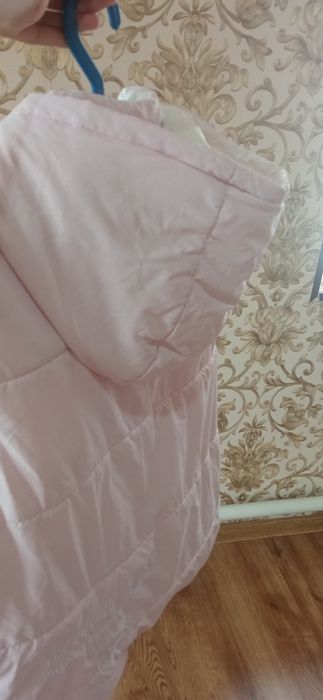 Безрукавка для девочек