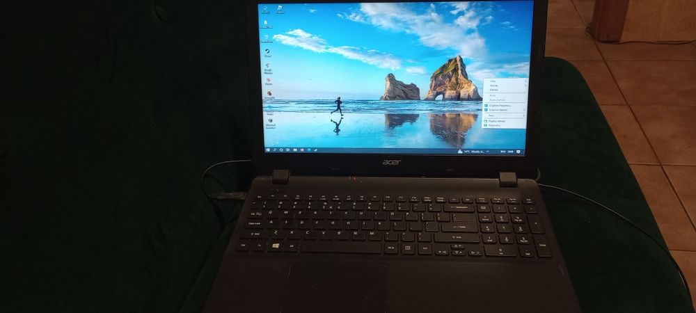 Laptop Acer aspire model N15W4 an 2015
