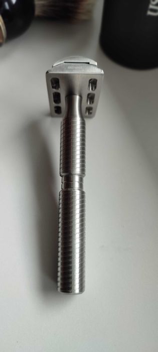 barbierit clasic ras metal gillette aparat