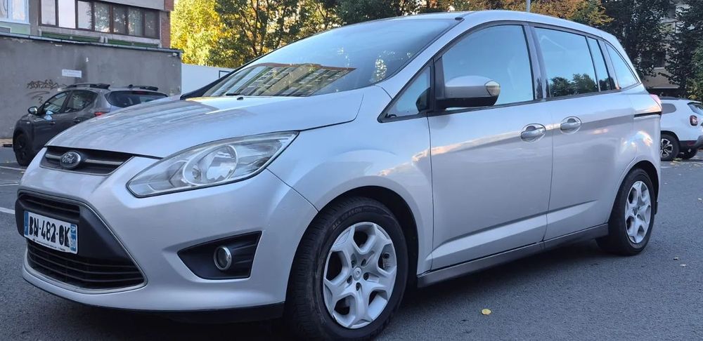 Ford C-Max 1.6 Diesel 115 Cp 2011 cu 7 Locuri