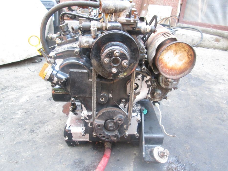 Motor Yanmar TK2.49