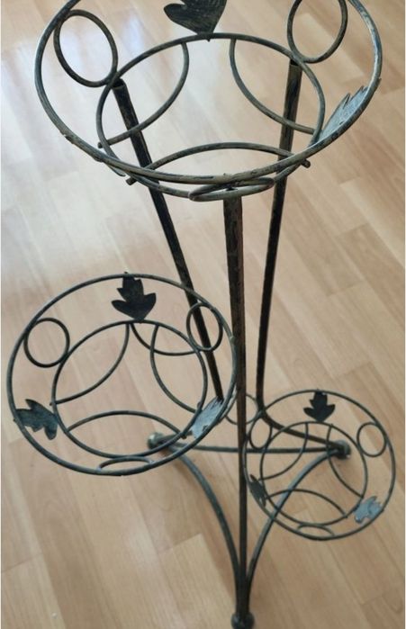 Подставка для цветов