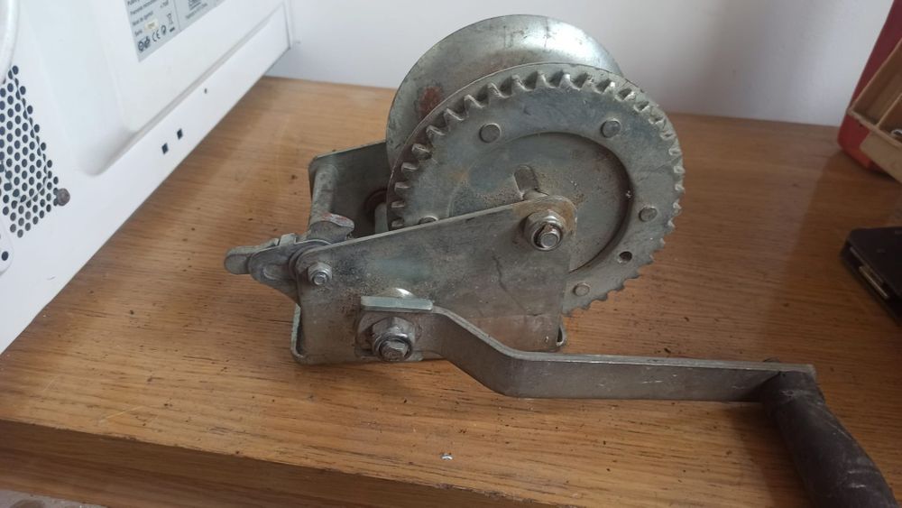 Troliu vinci fără cablu