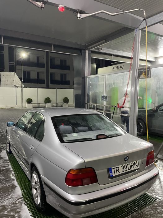 BMW E39 520i NFL