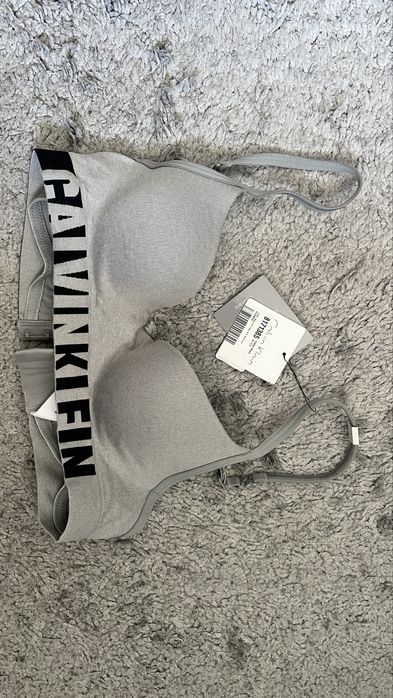 Бюстгалтер Calvin Klein 70a