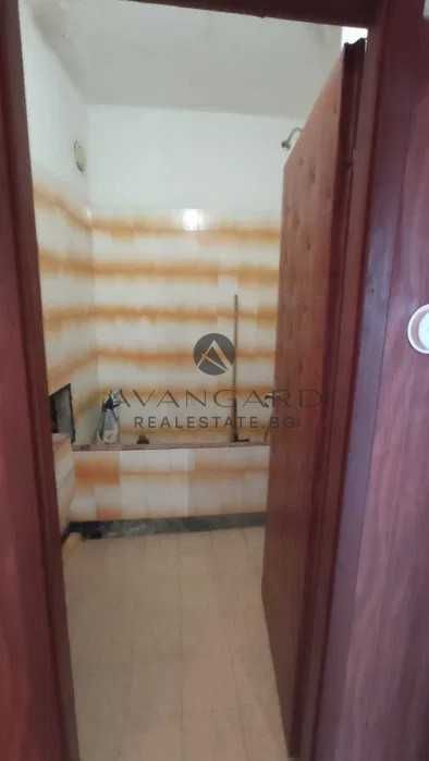 Продава се Тристаен апартамент в Пловдив, Кючук Париж - 67 кв.м за 1687 €/кв.м - Снимка #10