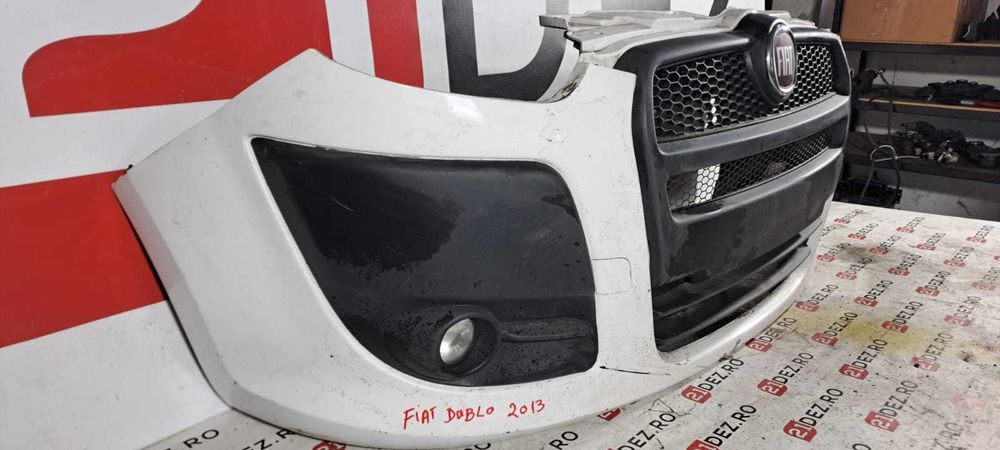 Bara fata completa cu proiectoare Fiat Doblo 2010 - 2015