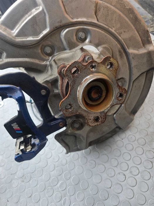 Заден ляв шенкел с полуоска за BMW X5 G05