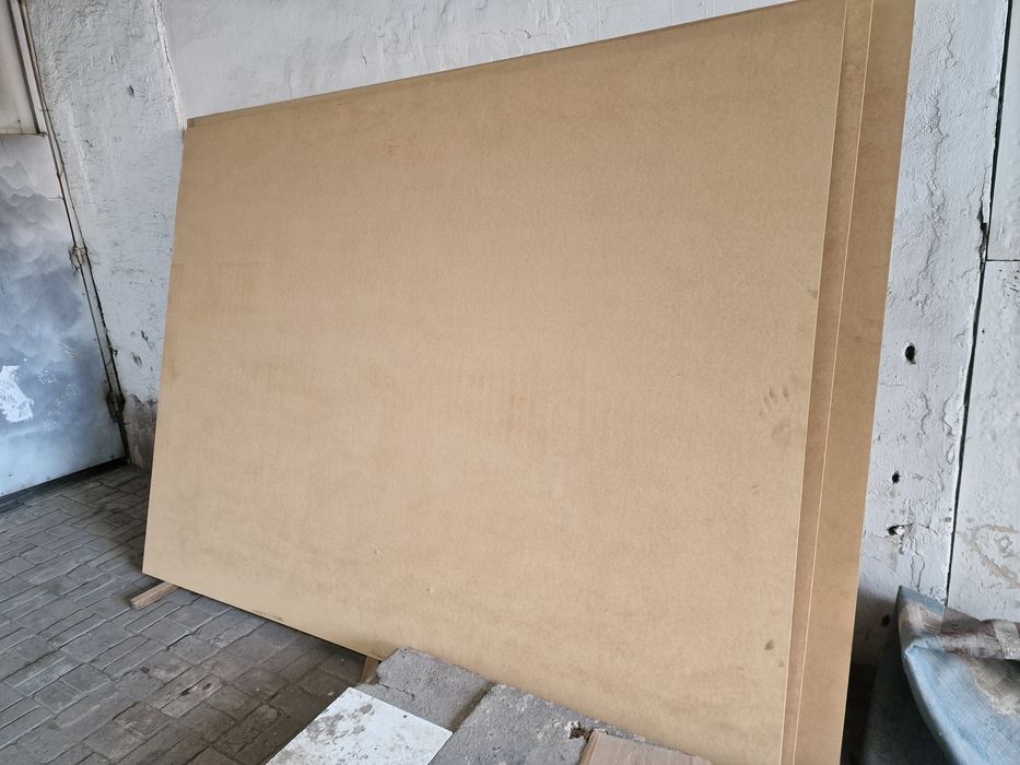 Мдф листы.16и8мм.большой формат и маленькие 140см на 83см