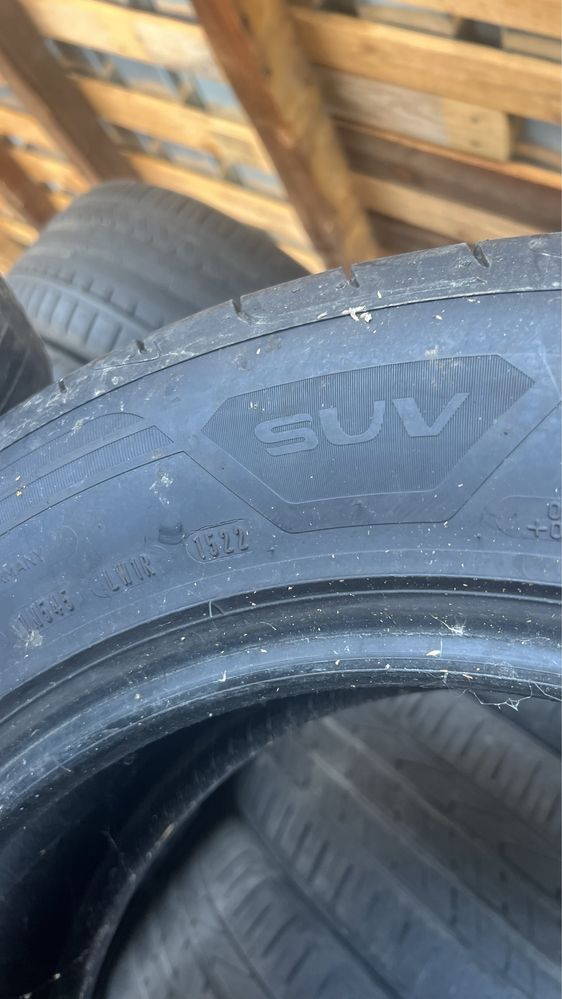 Летни гуми 235/60/18 GoodYear