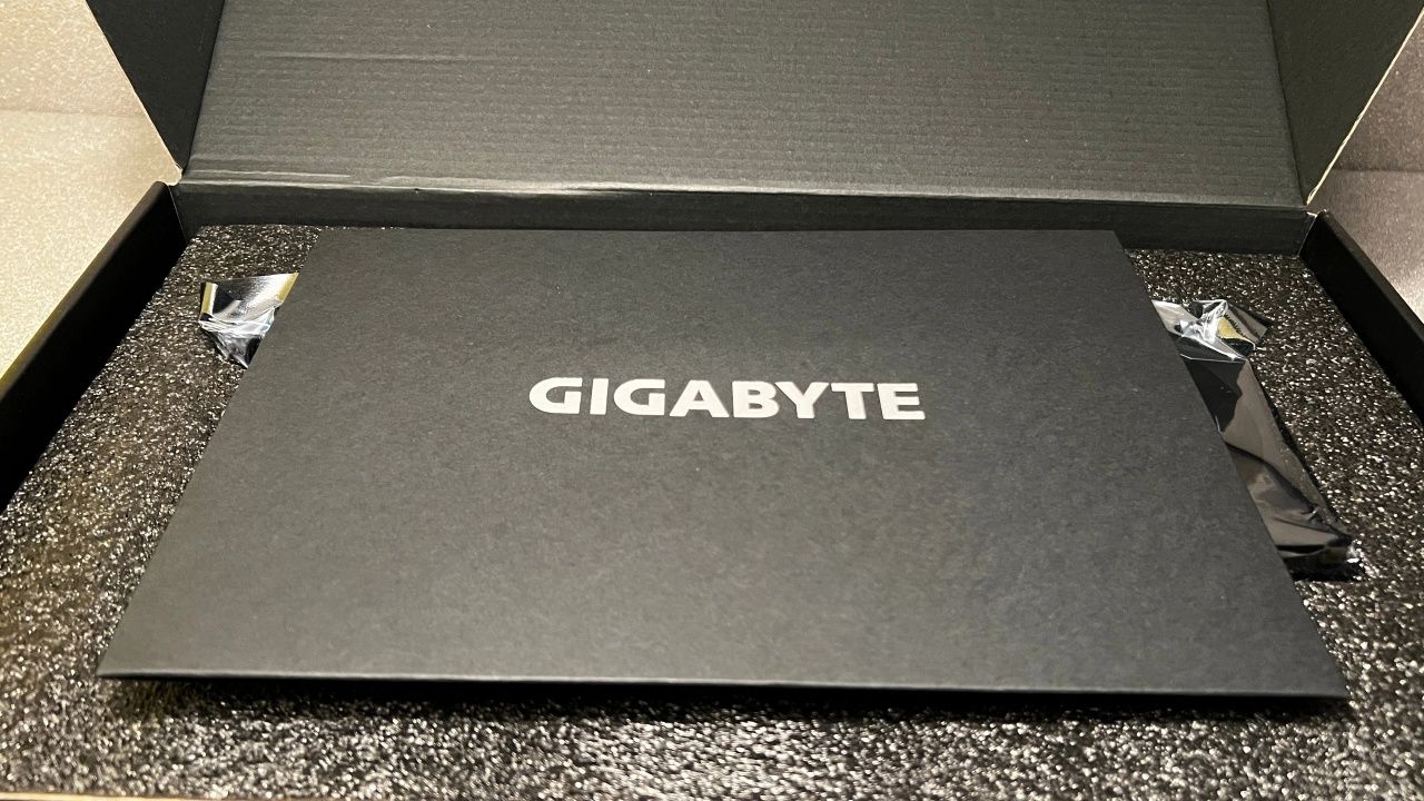 Продам видеокарту GIGABYTE GeForce RTX 3070 GAMING OC