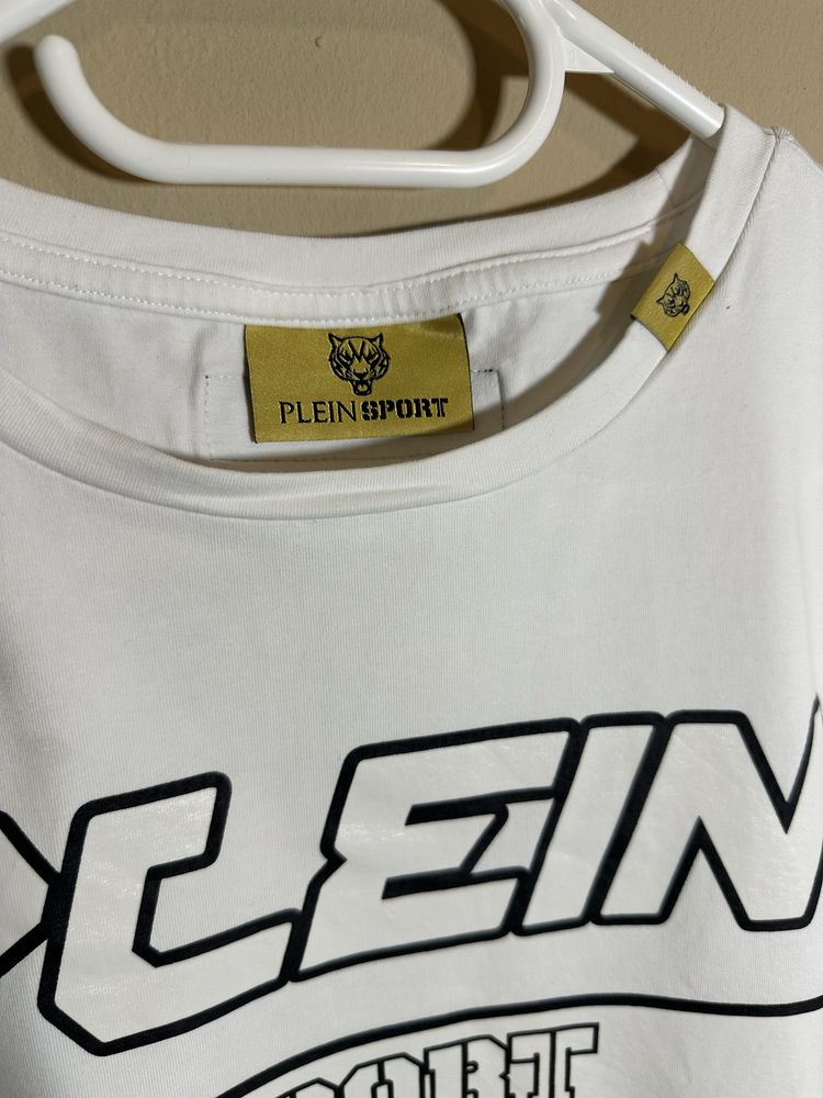 Tricou damă Plein Sport, mărimea XS