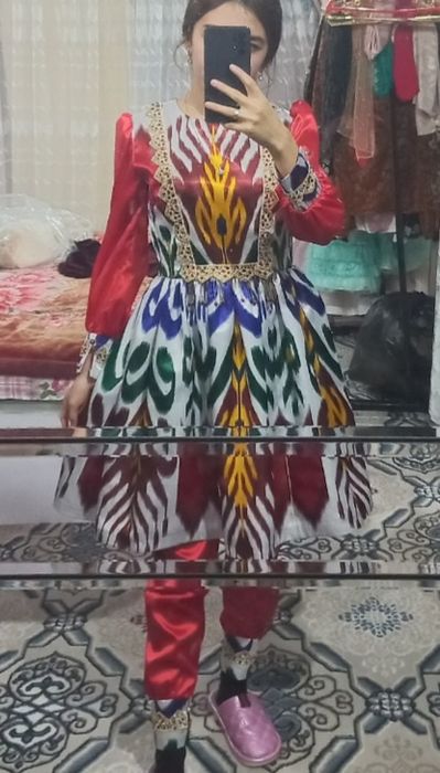 Atlas ko'ylak lozim, obodok ziragi bilan beraman