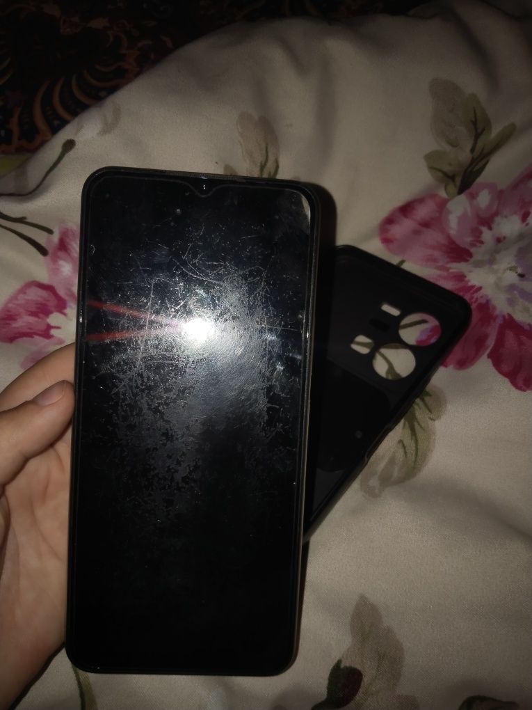 Vivo Y35 срочно нужно продат обмен есть