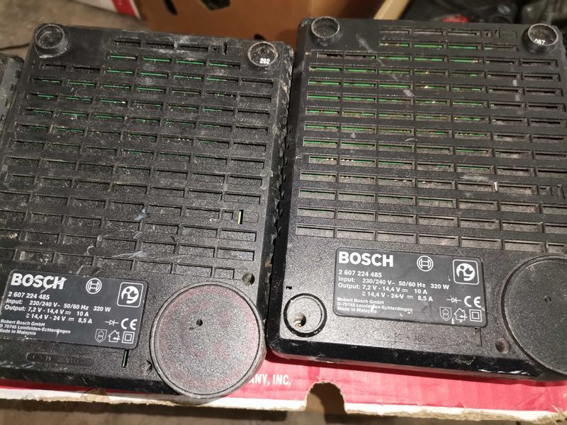 Зарядно - Bosch AL15FC 2498