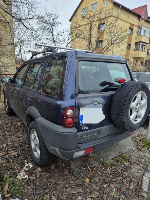 Vând Land Rover Freelander