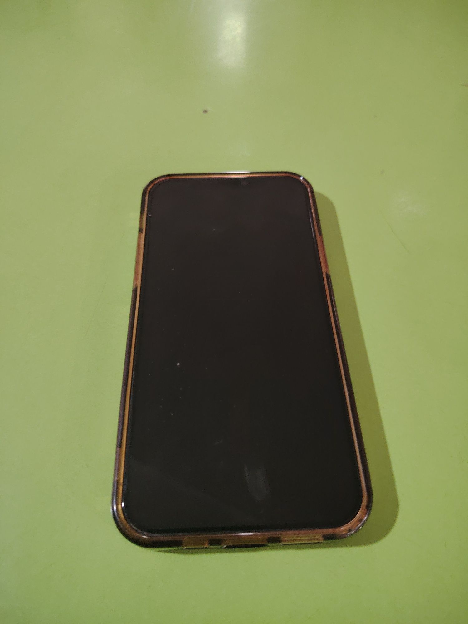 Iphone 12 pro gold