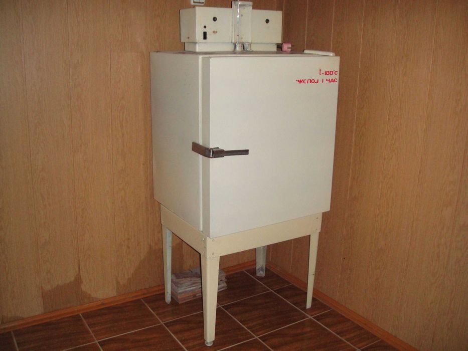 Шкаф сушильный стерилизационный ШСС - 80