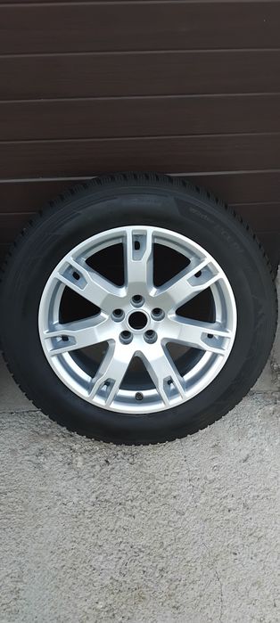 Jante aliaj originale Land Rover 5x108 R18 anvelope 235/60 Hankook noi