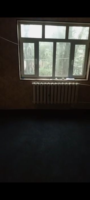 Сдаётся квартира на Чиланзаре 6 квартале 1ком галерейка семье 250у.е