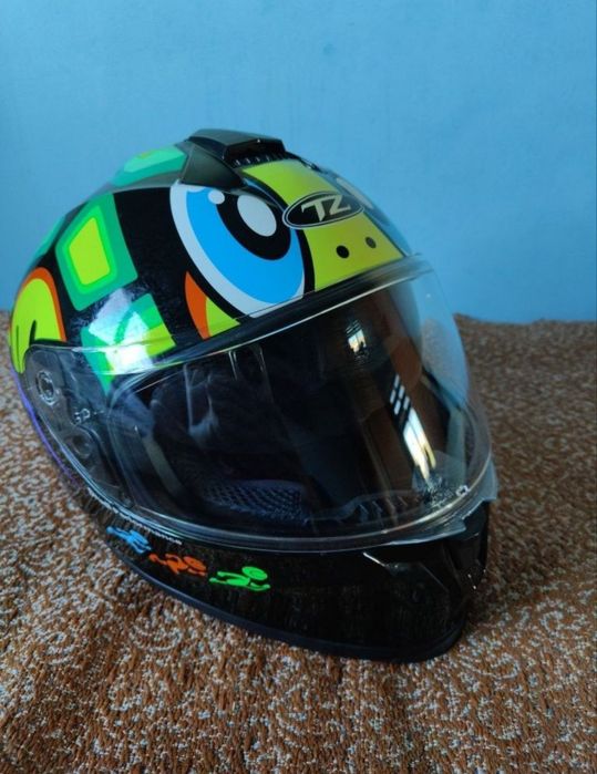 Мотоциклетный шлем