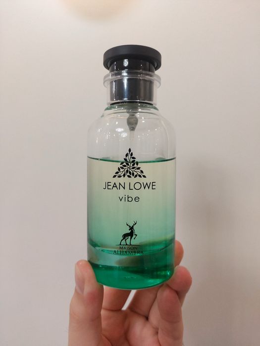 Maison Alhambra jean lowe vibe