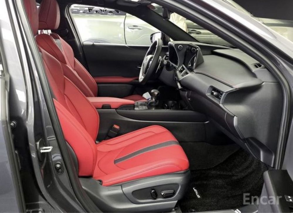 Lexus UX250h F-Sport 2024