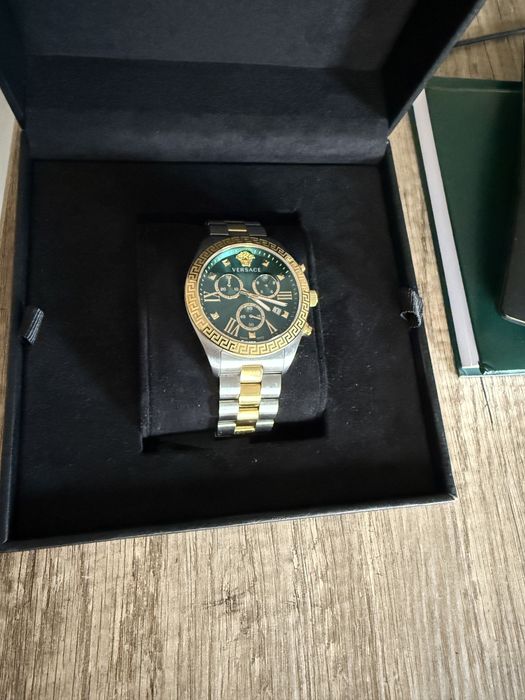 Ceas versace impecabil