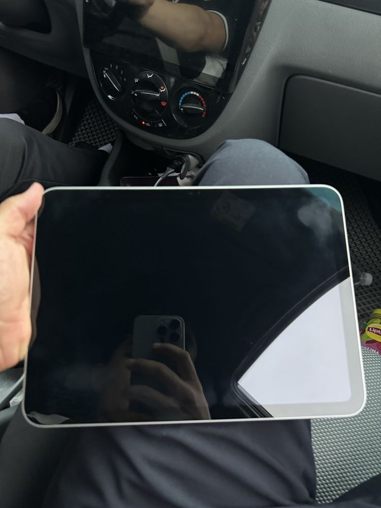 ipad 10 wi-fi.