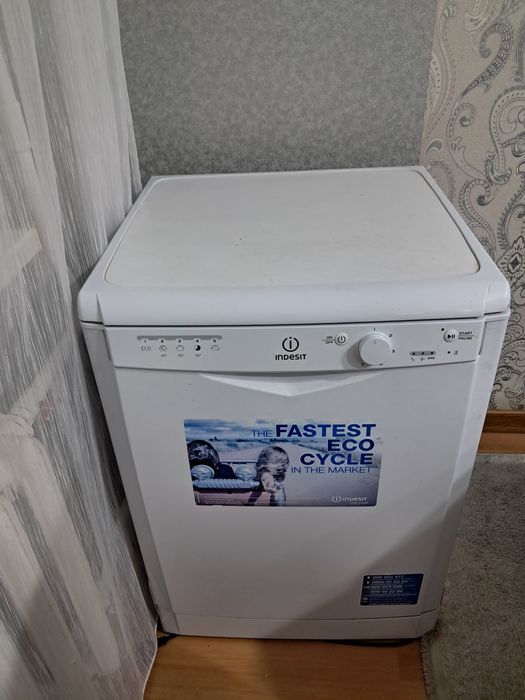 Посудомоечная машина Indesit