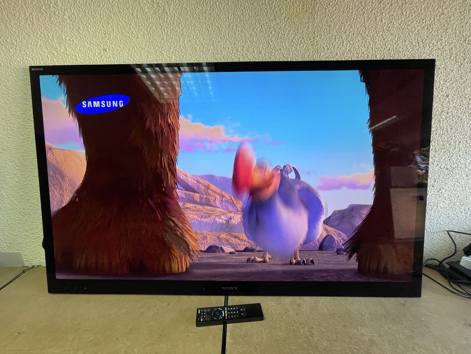 Телевизор SONY Full HD LED 60” - KDL-60NX725