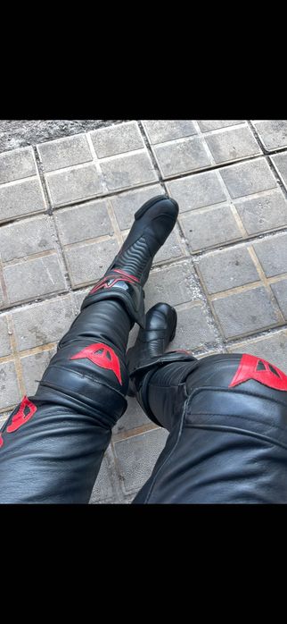 Дамски мото панталон Dainese