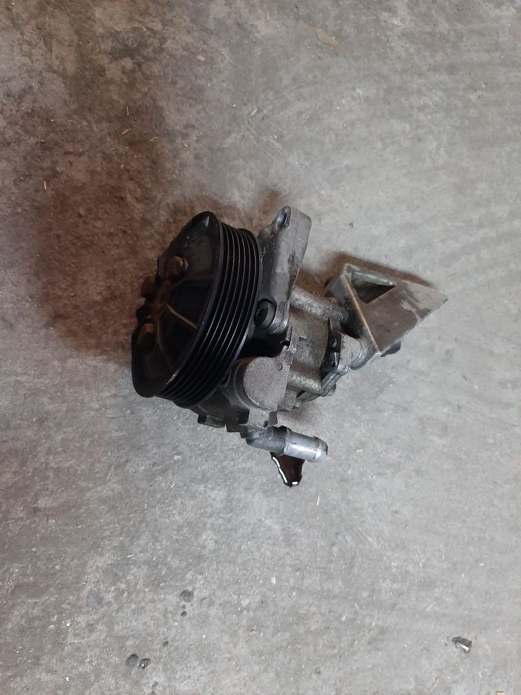 Pompa servo bmw e90/e60 n52