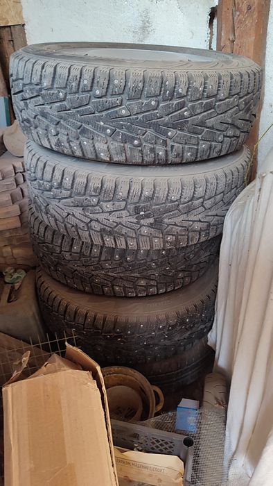 Зимние шипованные шины с дисками